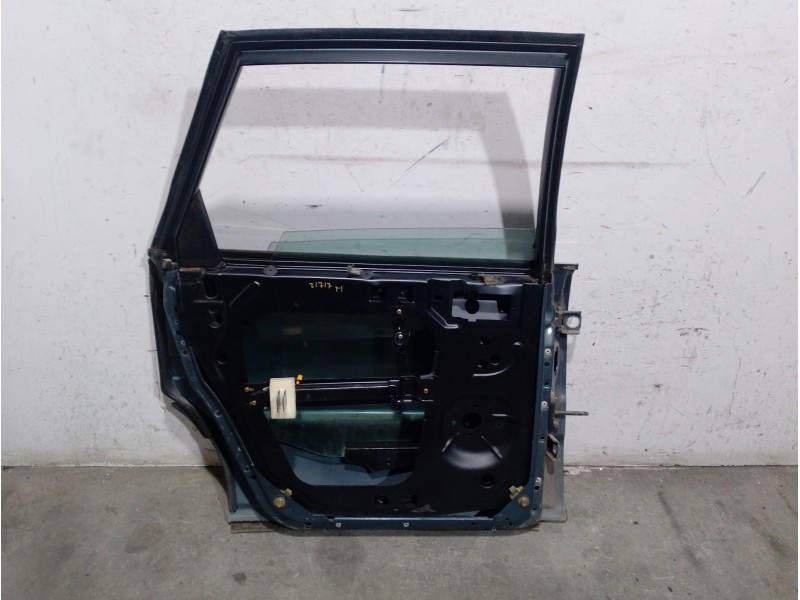 Recambio de puerta trasera izquierda para audi 100 c3 sedán (443, 444) 2.2 referencia OEM IAM 443833051D 443833051D 