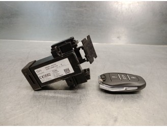 Replacement ignition switch for Citroën C4 Picasso II 1.2 THP 130 OEM IAM reference 9800630080 9800630080 S000048536 VA