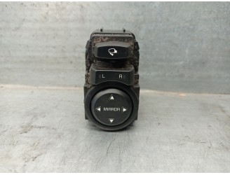 Recambio de mando retrovisor para kia stonic (yb) 1.0 t-gdi referencia OEM IAM 4D64801000  