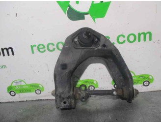 Recambio de brazo suspension superior delantero derecho para toyota hilux (kun) 2.5 turbodiesel referencia OEM IAM 486100K040  