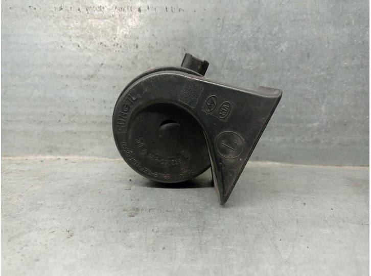 Recambio de claxon para kia stonic (yb) 1.0 t-gdi referencia OEM IAM 96611H8300 