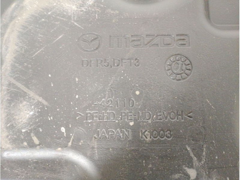 Recambio de deposito combustible para mazda cx-30 (dm) skyactiv-g m hybrid referencia OEM IAM DFR542111 DFR942110 