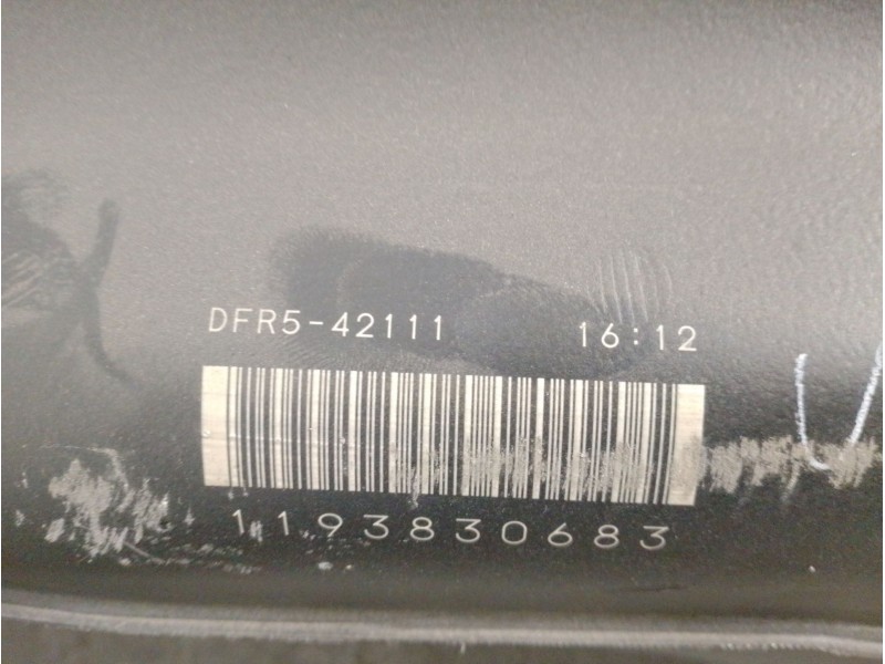 Recambio de deposito combustible para mazda cx-30 (dm) skyactiv-g m hybrid referencia OEM IAM DFR542111 DFR942110 