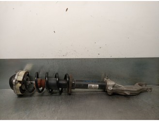 Replacement front right shock absorber for Audi A4 B9 (8W2, 8WC) 2.0 TDI Quattro OEM IAM reference 8W0413031AA 8W0413031AA