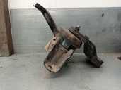 Replacement engine mount for Kia Stonic (YB) 1.0 T-GDi OEM IAM reference 21810H8210 21810H8210 