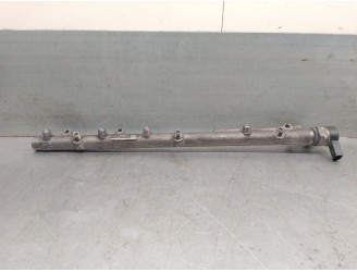 Recambio de rampa inyectora para bmw x5 (e70) 3.0 turbodiesel cat referencia OEM IAM 779551403 13537805727 044521605 BOSCH