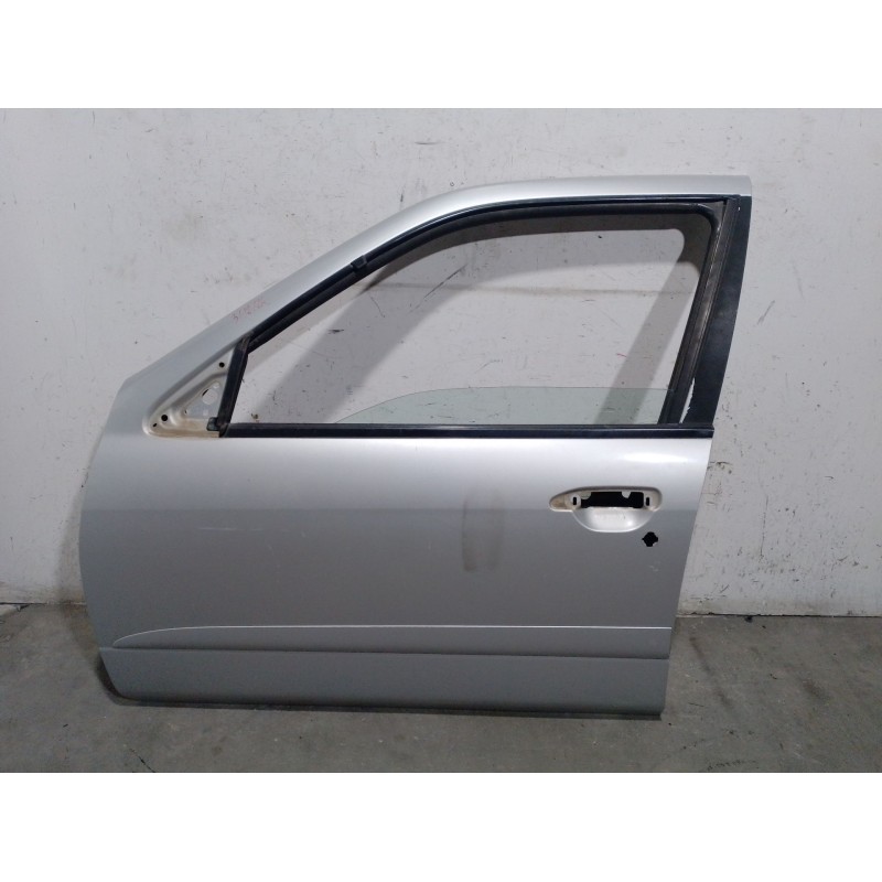 Recambio de puerta delantera izquierda para nissan primera hatchback (p11) 1.8 16v referencia OEM IAM 801012J035 801012J035 