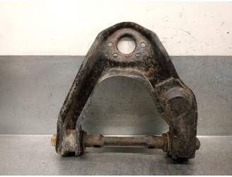 Recambio de brazo suspension superior delantero derecho para nissan terrano ii (r20) 2.7 td 4wd referencia OEM IAM 5452692G10 54