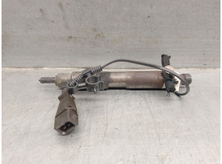 Replacement injector for Seat Toledo II (1M2) 1.9 TDI OEM IAM reference 038130202B 0432193593 BOSCH