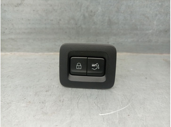 Recambio de interruptor para mazda cx-30 (dm) skyactiv-g m hybrid referencia OEM IAM KA118K1827 