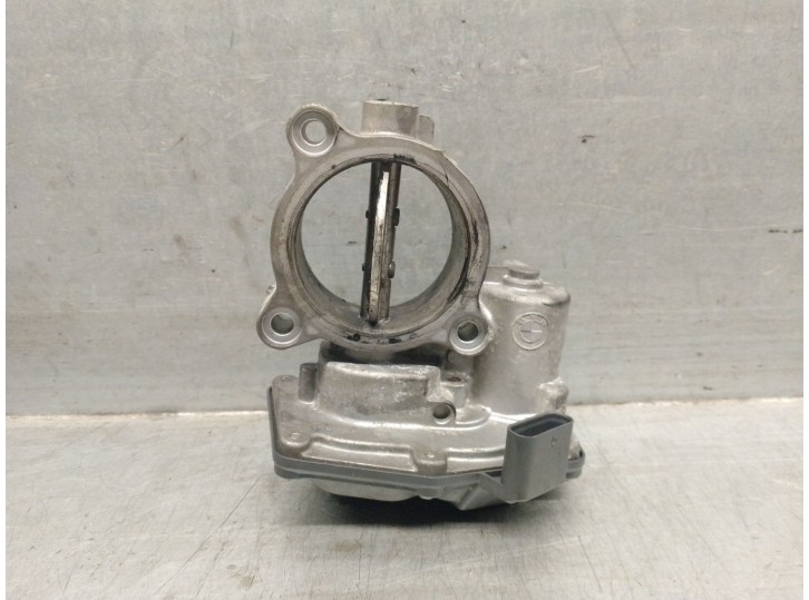 Recambio de caja mariposa para bmw 5 touring (f11) 520 d referencia OEM IAM 1354781075202 13547810752 50836903 PIERBURG