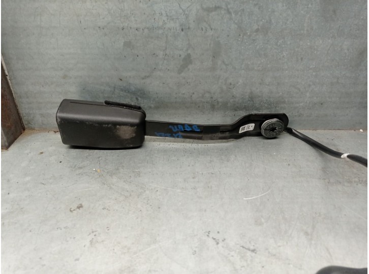 Replacement seatbelt buckle for Mazda CX-30 (DM) Skyactiv-G M Hybrid OEM IAM reference BAH240027J 