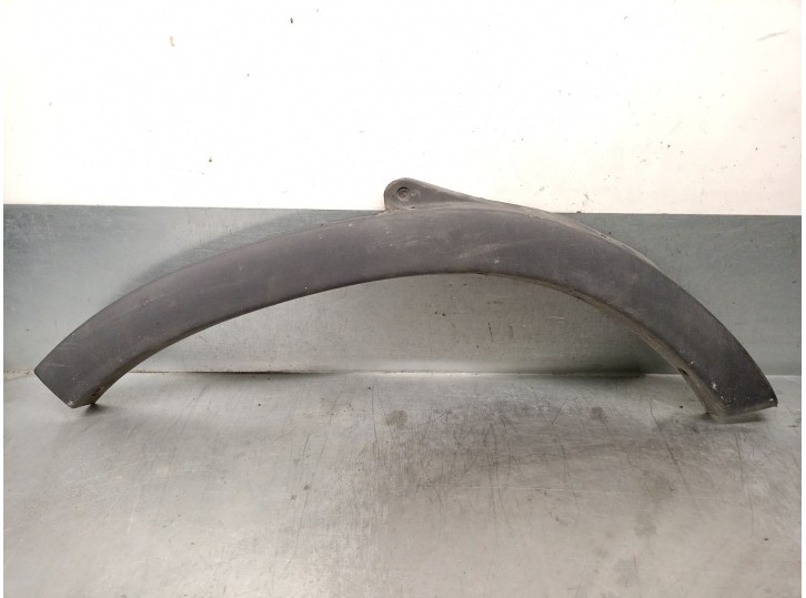 Recambio de aletin delantero izquierdo para renault master ii furgoneta (fd) 2.5 dci referencia OEM IAM 8200197107 8200197107 