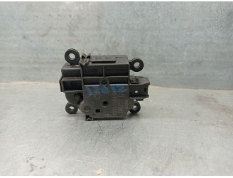 Recambio de motor apertura trampillas climatizador para mazda cx-30 (dm) skyactiv-g m hybrid referencia OEM IAM 27721F531AG 2774