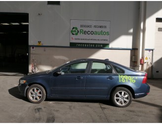volvo s40 berlina del año 2007