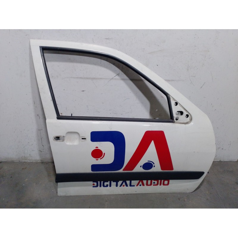 Recambio de puerta delantera derecha para seat inca (6k9) 1.9 d referencia OEM IAM  6K4831052C 