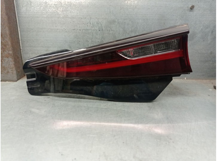 Replacement right rear light for Mazda CX-30 (DM) Skyactiv-G M Hybrid OEM IAM reference RDM92400580 