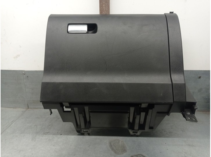 Recambio de guantera para mazda cx-30 (dm) skyactiv-g m hybrid referencia OEM IAM DFR56426 