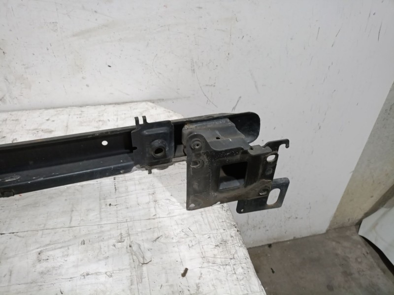 Recambio de refuerzo paragolpes delantero para peugeot 307 (3a/c) 2.0 hdi 110 referencia OEM IAM  7106C0 