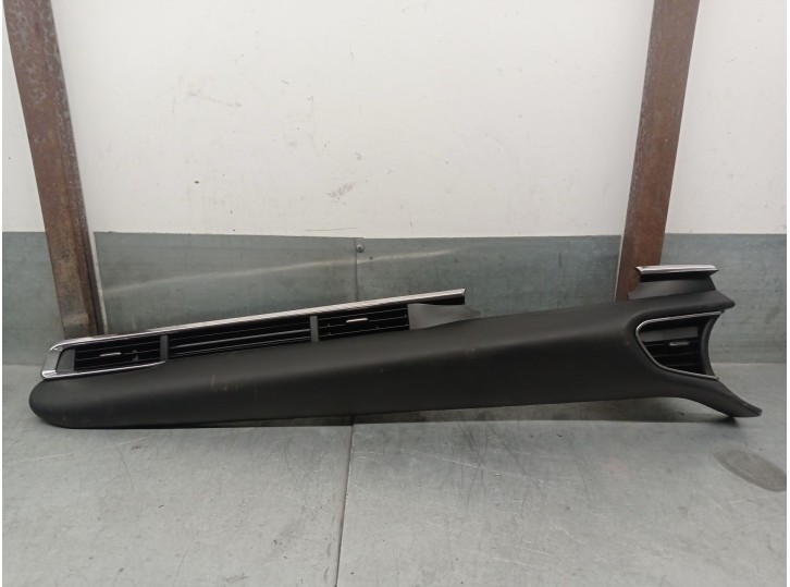 Recambio de aireador para mazda cx-30 (dm) skyactiv-g m hybrid referencia OEM IAM DFR560375 