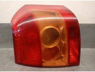 Recambio de piloto trasero izquierdo para toyota corolla (_e12_) 2.0 d-4d (cde120r_, cde120l_) referencia OEM IAM 8156002300 815