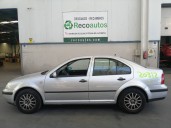 volkswagen bora berlina (1j2) del año 2001