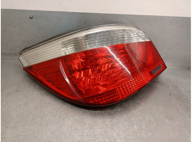 Recambio de piloto trasero izquierdo para bmw 5 (e60) 520 d referencia OEM IAM 7165737 63217165737 