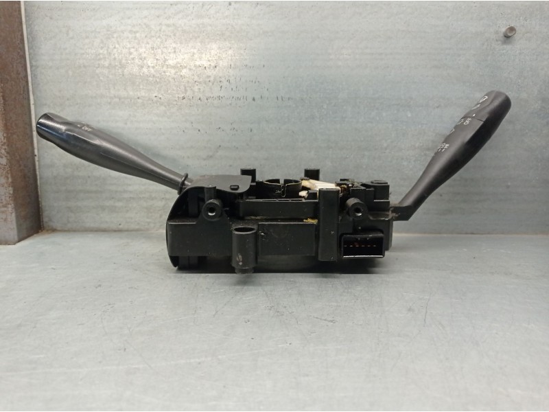 Recambio de mando luces para hyundai atos (mx) 1.1 referencia OEM IAM 9345002404 9345002404 