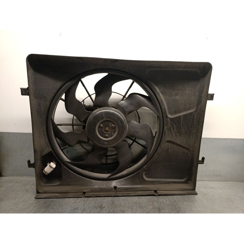 Recambio de electroventilador para hyundai i30 (fd) 1.4 referencia OEM IAM 253042R010 253802R050 