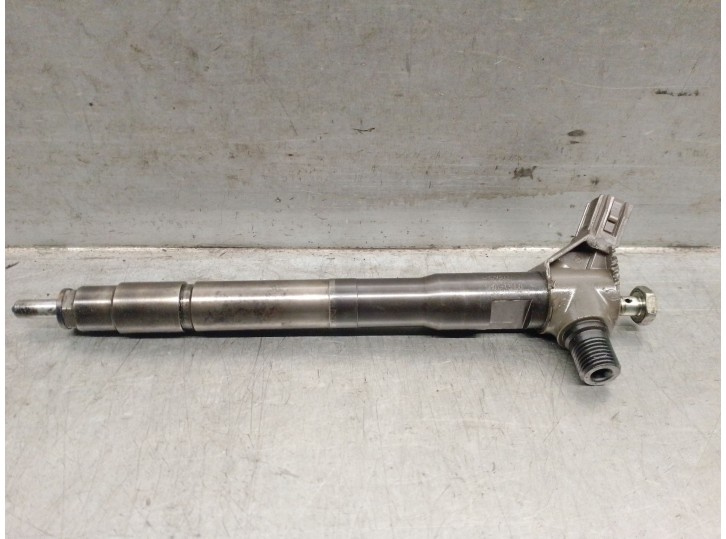 Replacement injector for Mazda 6 Sedan (GJ, GL) 2.2 D (GJ2FP) OEM IAM reference SH0113H50 DENSO