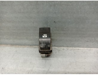 Recambio de mando elevalunas delantero derecho para renault master ii furgoneta (fd) 2.5 dci referencia OEM IAM 28082 8200220511