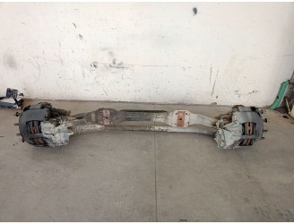 Recambio de puente delantero para renault premium distribution referencia OEM IAM 