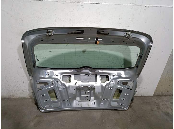 Recambio de porton trasero para seat ateca (kh7, khp) 1.6 tdi referencia OEM IAM  575827023B 