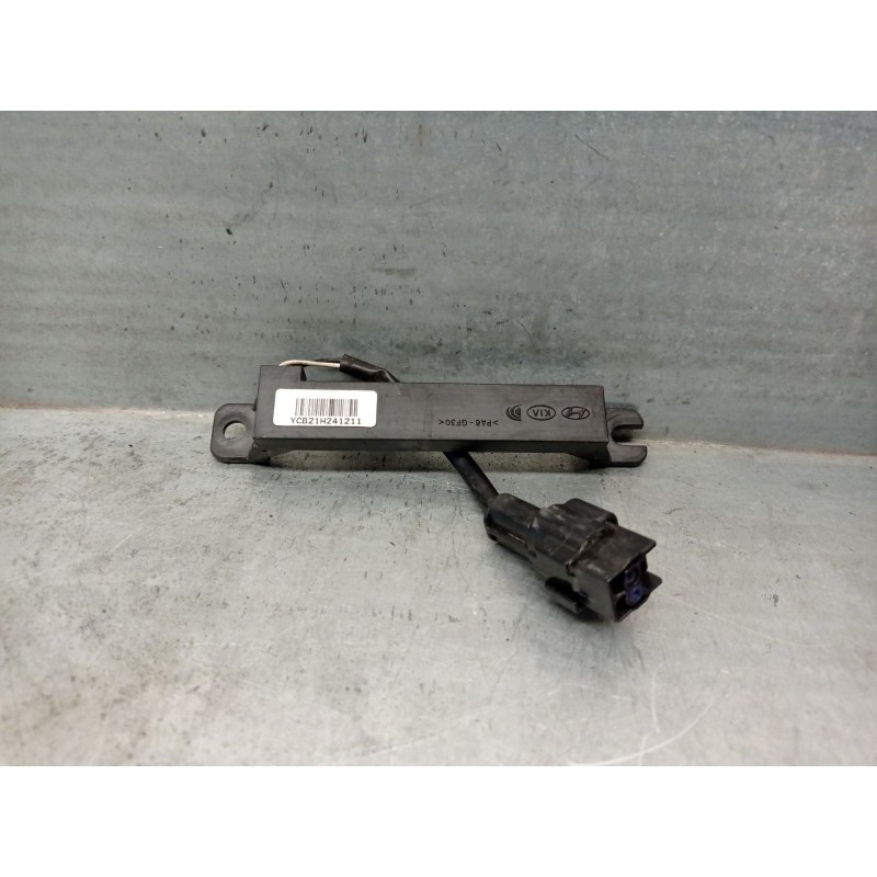 Recambio de antena para hyundai i30 (pde, pd, pden) 2.0 n referencia OEM IAM 95420F9000 95420F9000 