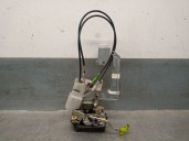 Recambio de cerradura puerta delantera derecha para mitsubishi canter misubishi canter referencia OEM IAM D4D342AT8  