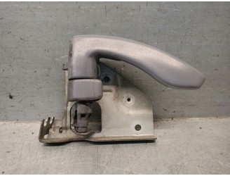 Recambio de maneta interior delantera izquierda para mitsubishi canter misubishi canter referencia OEM IAM D4D342AT8 