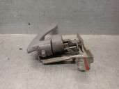 Replacement front left interior door handle for Mitsubishi Canter Mitsubishi Canter OEM IAM reference D4D342AT8 