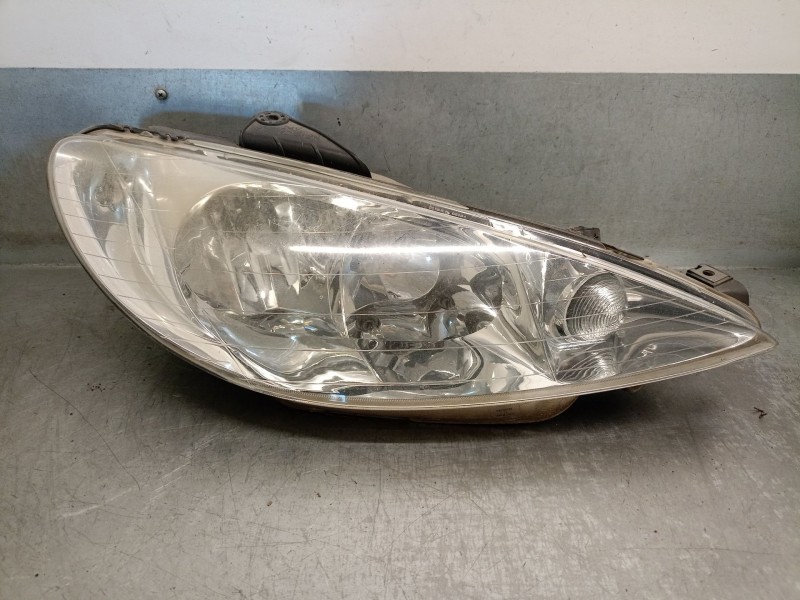 Recambio de faro derecho para peugeot 206 sw (2e/k) 1.4 hdi referencia OEM IAM 9628666780 6205S7 89001966
