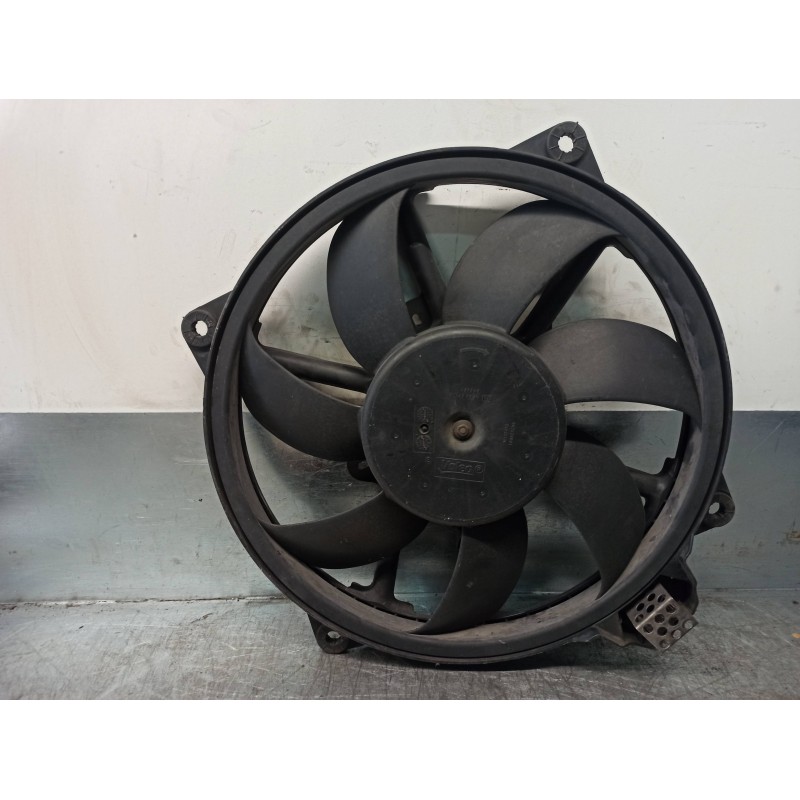 Recambio de electroventilador para renault megane iii coupe 1.5 dci diesel referencia OEM IAM 214810028R  