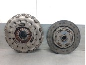 Replacement clutch kit for BMW X3 (E83) 2.0 SD OEM IAM reference 21207580690 21207580690 LUK