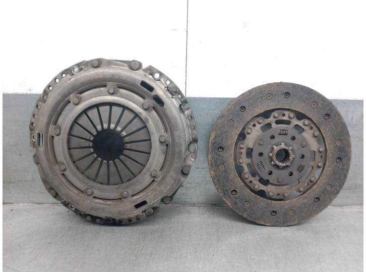 Recambio de kit embrague para volkswagen passat b6 variant (3c5) 2.0 tdi referencia OEM IAM 03G141025H 03G141015L SACHS