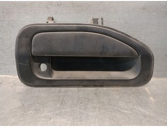 Recambio de maneta exterior delantera derecha para mitsubishi canter misubishi canter referencia OEM IAM D4D342AT8  