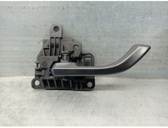 Recambio de maneta interior delantera izquierda para hyundai i30 (pde, pd, pden) 2.0 n referencia OEM IAM 82613G4000 82610G4010V
