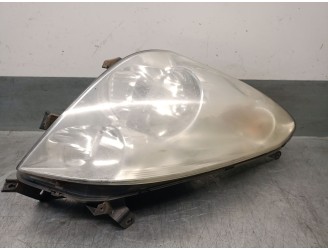 Recambio de faro derecho para toyota corolla verso (zer_, zze12_, r1_) 2.0 d-4d (cur10_) referencia OEM IAM 9073780 811300F010 