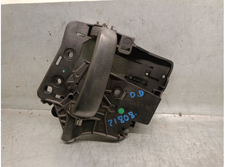 Replacement front right interior door handle for Peugeot 1007 (KM_) 1.4 OEM IAM reference 96801417 