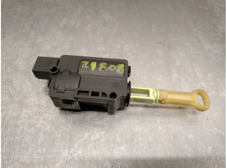 Recambio de motor cierre centralizado delantero derecho para peugeot 1007 (km_) 1.4 referencia OEM IAM 9649879580 