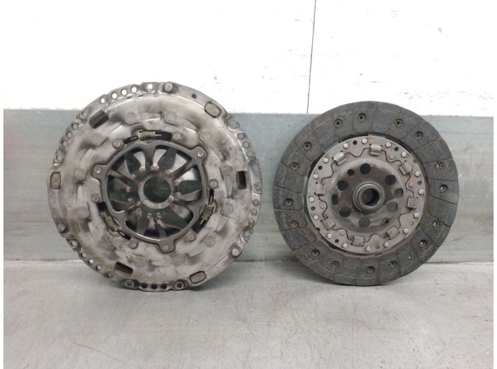 Recambio de kit embrague para volkswagen golf v (1k1) 1.9 tdi referencia OEM IAM 036141026L 036141026L 