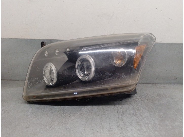 Recambio de faro izquierdo para dodge caliber 2.0 16v cat referencia OEM IAM 5303743AF 5 PUERTAS