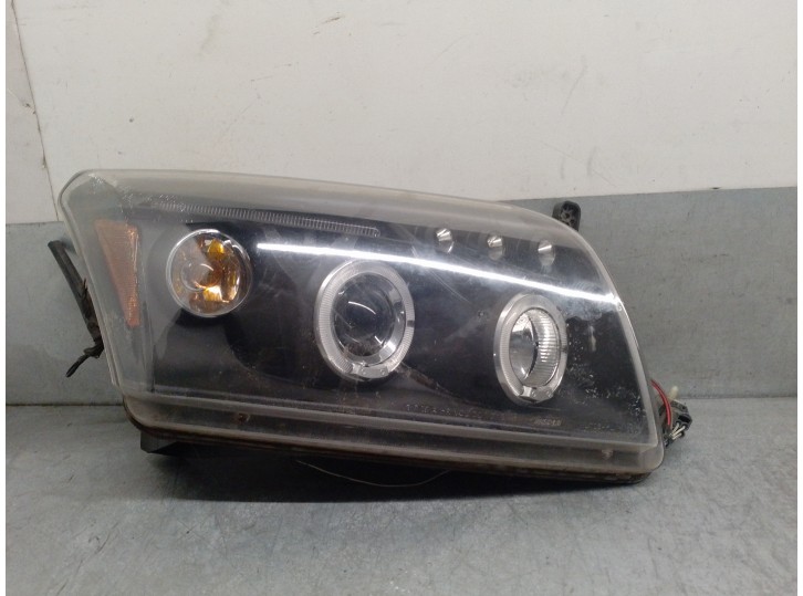 Recambio de faro derecho para dodge caliber 2.0 16v cat referencia OEM IAM 5303742AF 5 PUERTAS