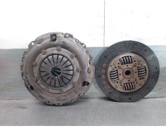 Recambio de kit embrague para citroën c3 i (fc_, fn_) 1.4 16v hdi referencia OEM IAM 1636264380 1636264380 VALEO